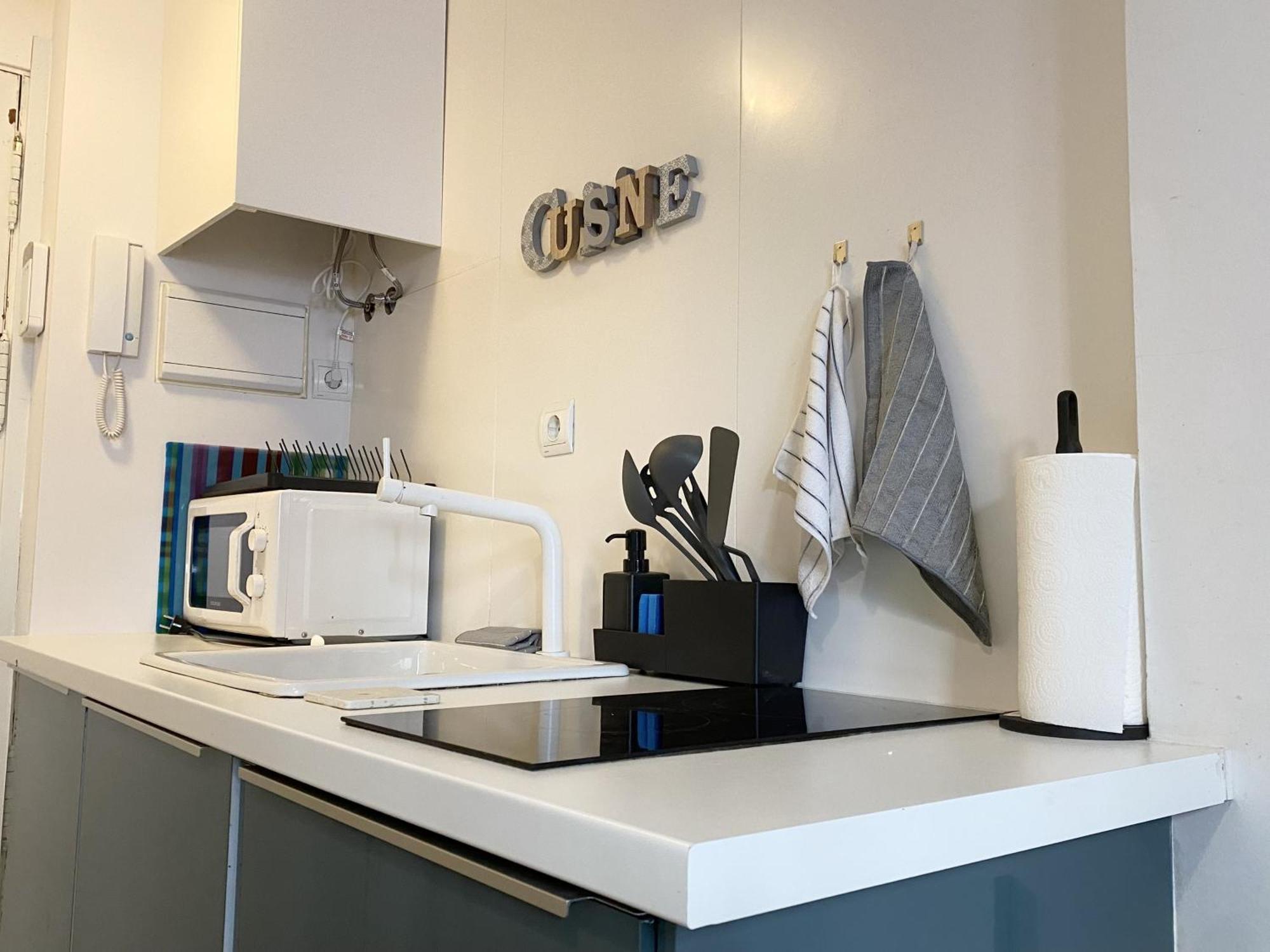 Intimo Estudio En Madrid, Centro, 2Pax, Wifi & Tv エクステリア 写真